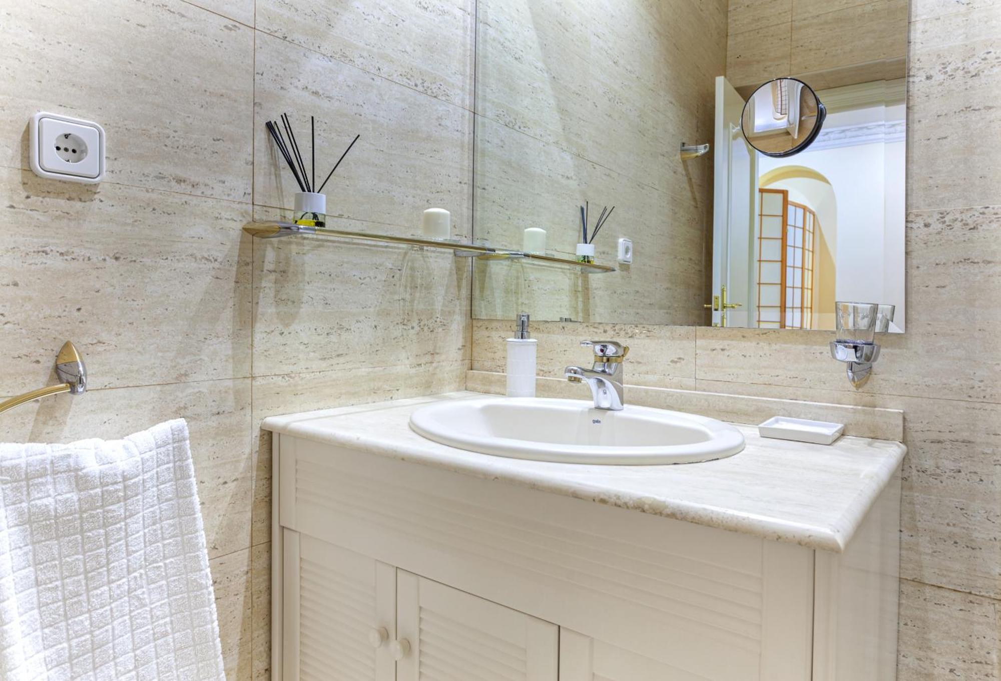 Apartamento Prado En Мадрид Екстер'єр фото